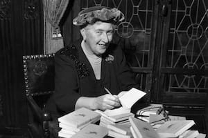 Se repite hoy un pedido para mantener las misas en latín como el que había firmado Borges
