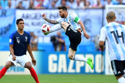 Argentina está a un paso de consagrarse campeón mundial de nuevo, pero debe superar a un viejo verdugo, Francia
