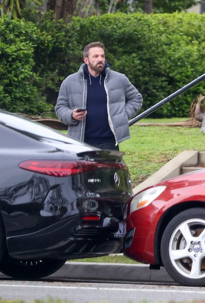 Ben Affleck tuvo serios problemas para sacar su auto el lunes por la mañana