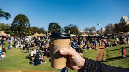 Cafecito BA vuelve a Recoleta con más de 25 puestos, Los Pericos gratis y actividades al aire libre