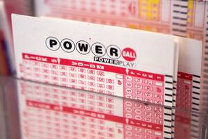 Compró un billete de Powerball y ganó US$250 millones