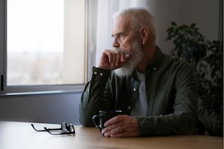 El motivo por el que algunas personas mayores se vuelven más silenciosas