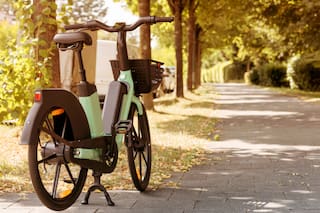 DeSantis vetó la ley sobre el control de velocidad de las e-bikes en Florida