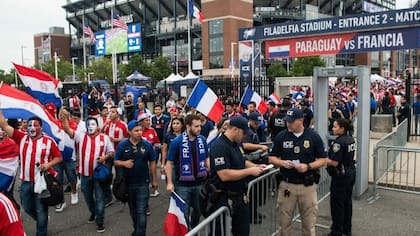 Durante el partido en Filadelfia, el ICE centrará su operativo en garantizar la seguridad de aficionados, empleados y deportistas