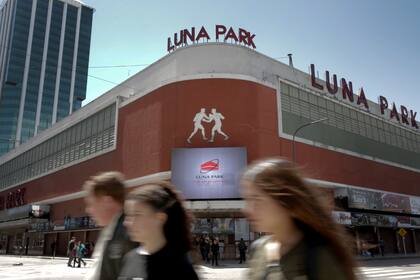 El Arzobispado de la Ciudad de Buenos Aires, propietario del Luna Park, eligió una propuesta que le pagará un canon mayor a pesar de que viola la protección patrimonial