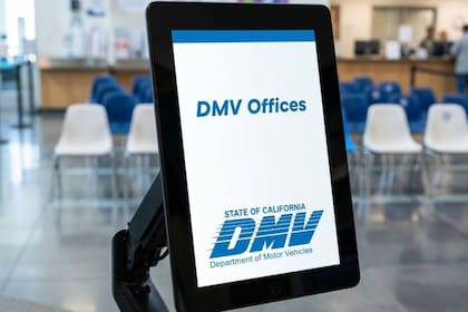 El DMV de California emitió una alerta debido a problemas técnicos