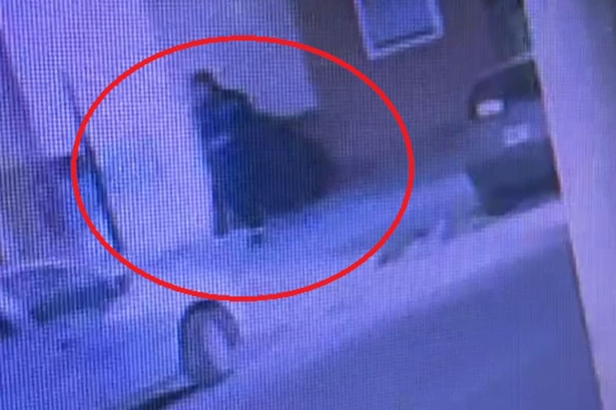 El momento en que Agostina Vega ingresó al domicilio del único detenido por su desparición