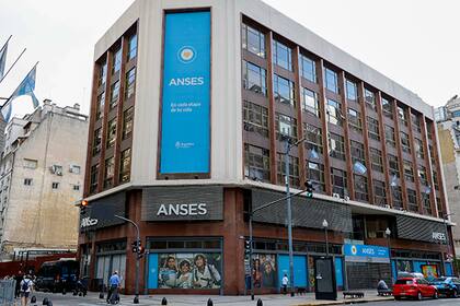 En diciembre la Anses pagará los haberes y el aguinaldo