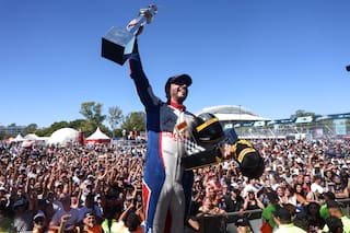 Hizo historia en el TC2000 callejero con el apoyo de su papá y la "bendición" de su abuelo de 93 años