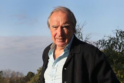 Hugo Porta destacó las virtudes de Nelson Mandela y recordó que invitó a quien había sido su carcelero a su asunción como presidente