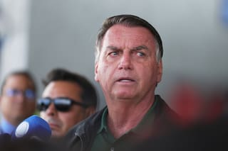 Jair Bolsonaro declara sobre arma confiscada antes de que la justicia de Brasil decida si vuelve a prisión