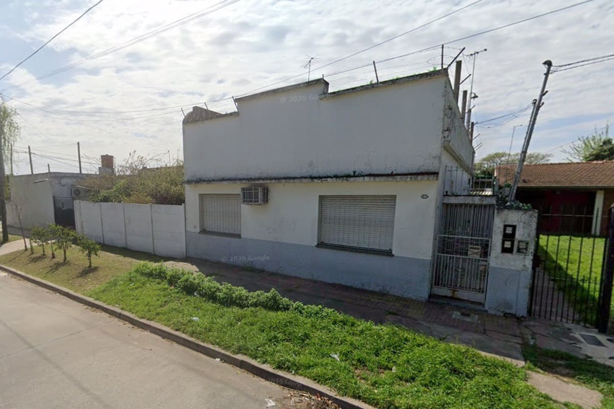 La casa de Baradero 4536, en Ezpeleta, escenario del asesinato de Zoraida Angélica Suárez Medrano