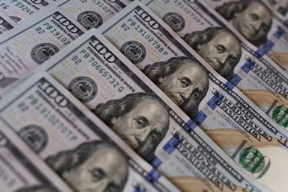 La cotización del dólar blue este viernes 10 de abril