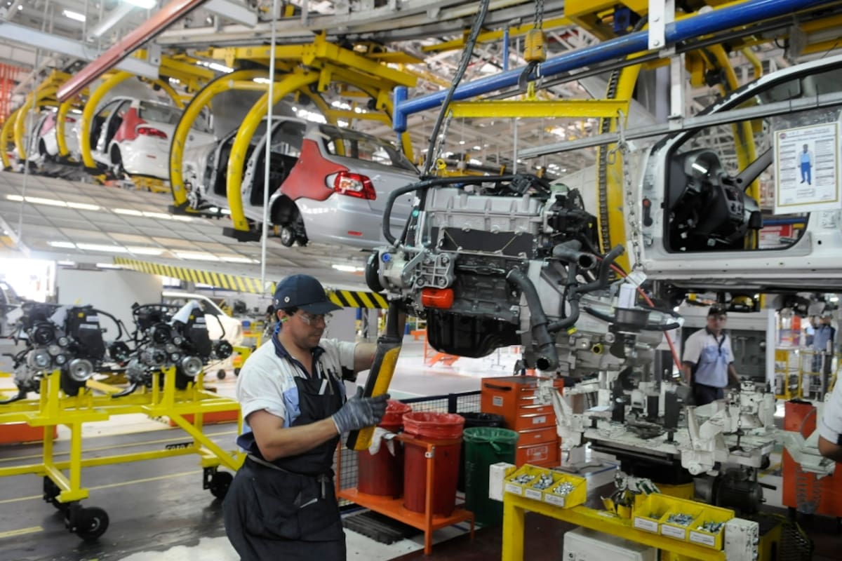 La industria manufacturera emplea a 1,2 millones de personas