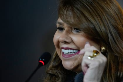 La senadora paraguaya Celeste Amarilla durante una rueda de prensa, el martes 7 de julio de 2026, en Asunción. (AP Foto/Jorge Saenz)