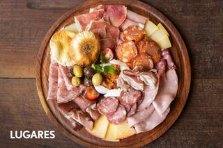 8 charcuterías y boliches para probar las mejores del país