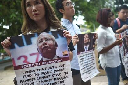 Los familiares de las víctimas siguen sin obtener respuestas certeras sobre el desastre