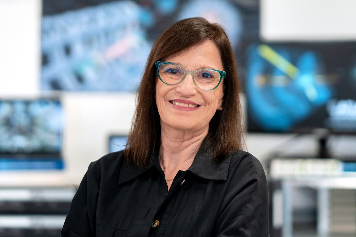 María Teresa Dova, ganadora del Premio L'Oreal Unesco