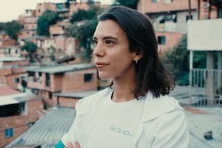Es argentina, incubó una startup en el MIT y financia a los trabajadores informales