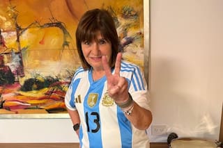 Avanza el operativo del Gobierno para blindar a Adorni y evitar la interpelación