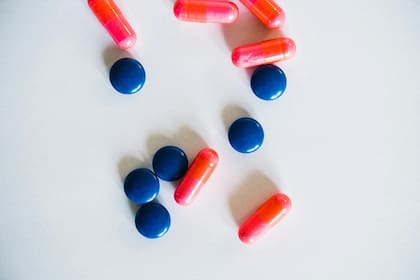 Se cree que los suplementos de magnesio ayudan con una larga lista de dolencias como problemas de sueño, migrañas y depresión