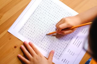 Esta es la mejor herramienta para crear sopas de letras con inteligencia artificial