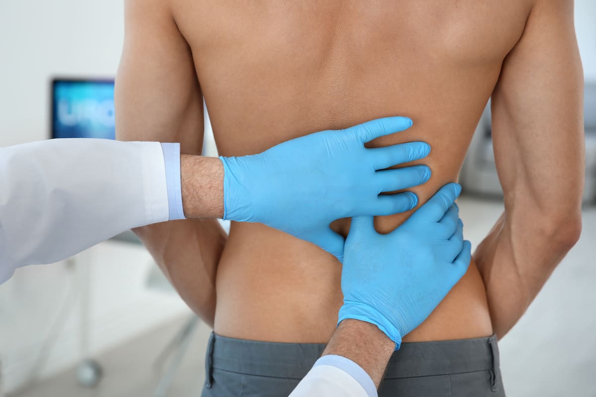 Un urólogo compartió los siete consejos para proteger la funcion renal desde temprano