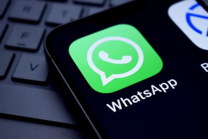 Varias plataformas de IA que tenían una versión para WhatsApp interactuando como un contacto más, como ChatGPT, Luzia o Zapia, dejarán la plataforma a mediados de enero de 2026